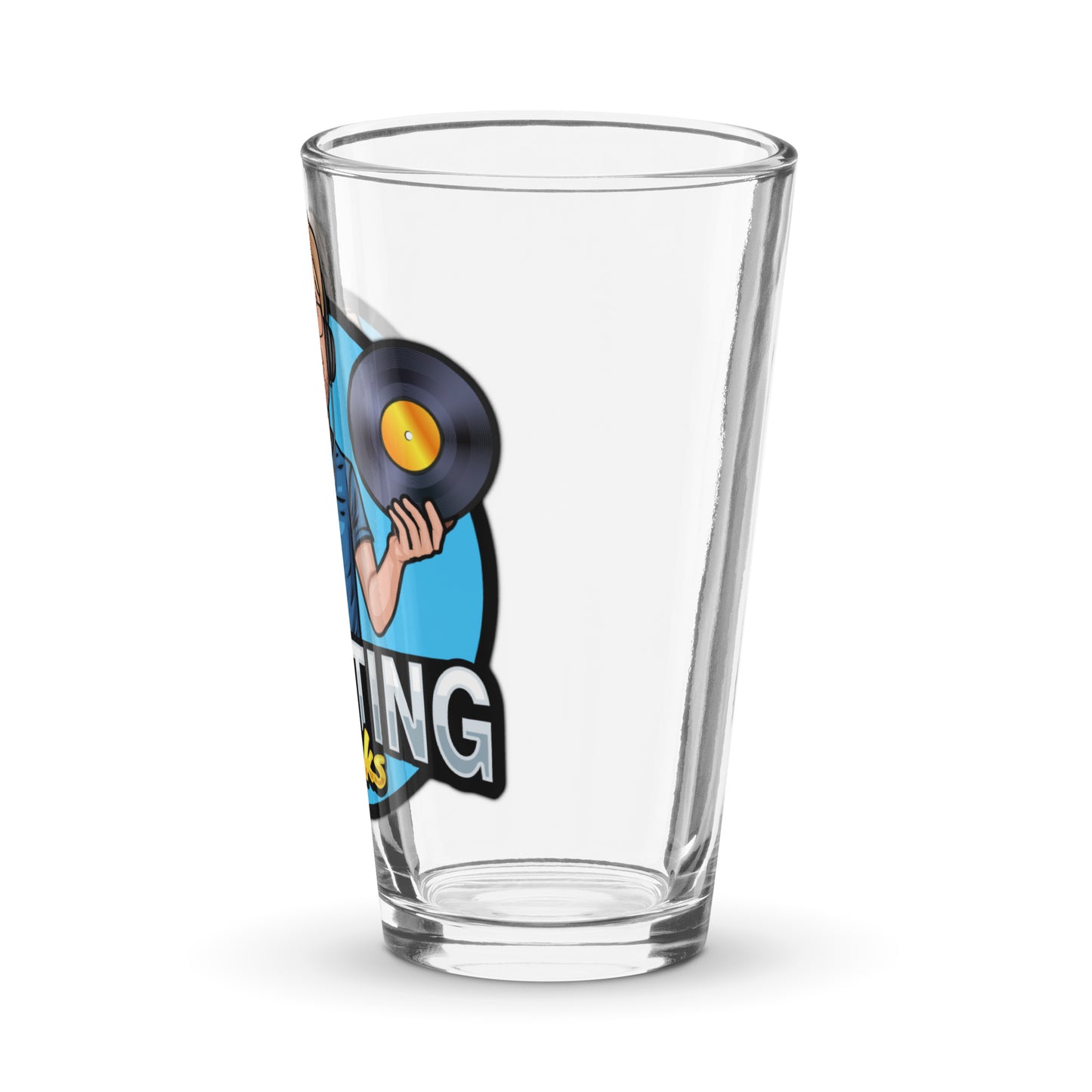 Shaker pint glass